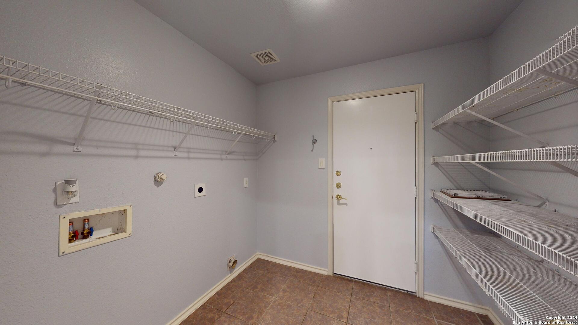 161 Glen Eagles Cibolo TX 78108