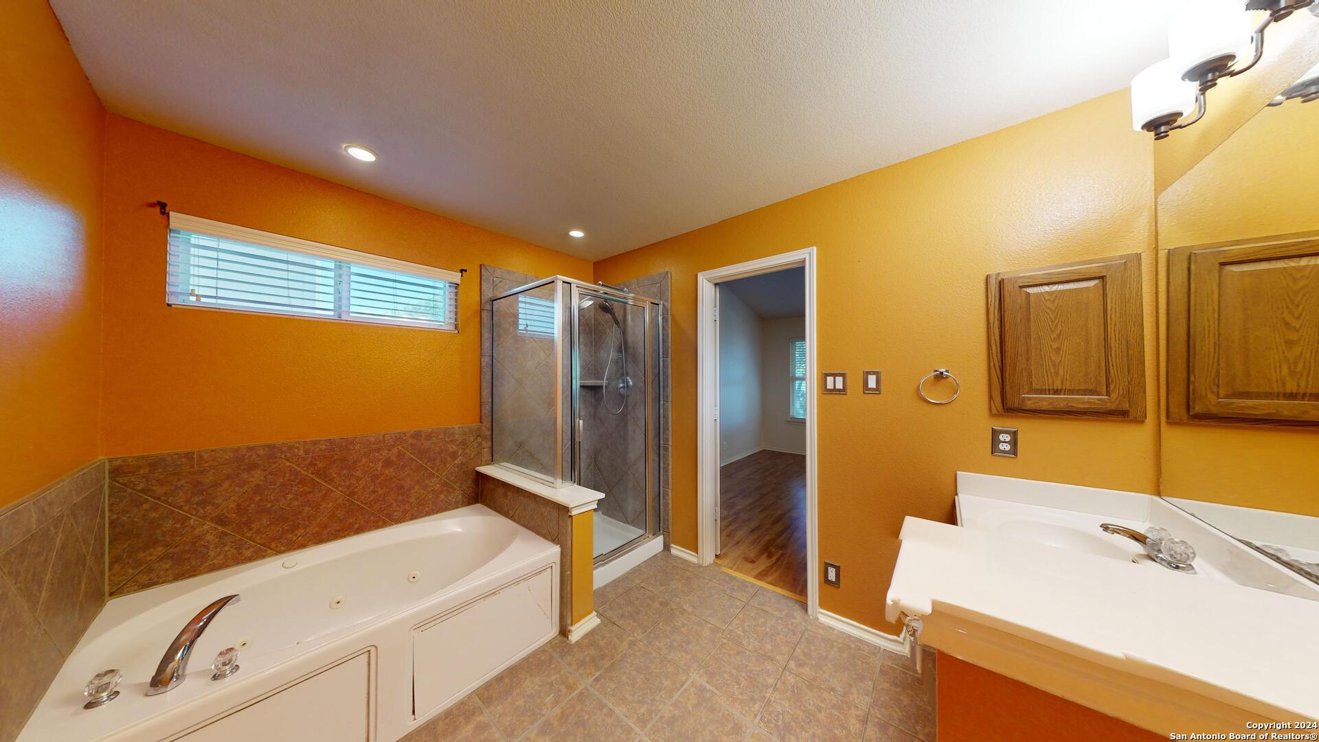 161 Glen Eagles Cibolo TX 78108