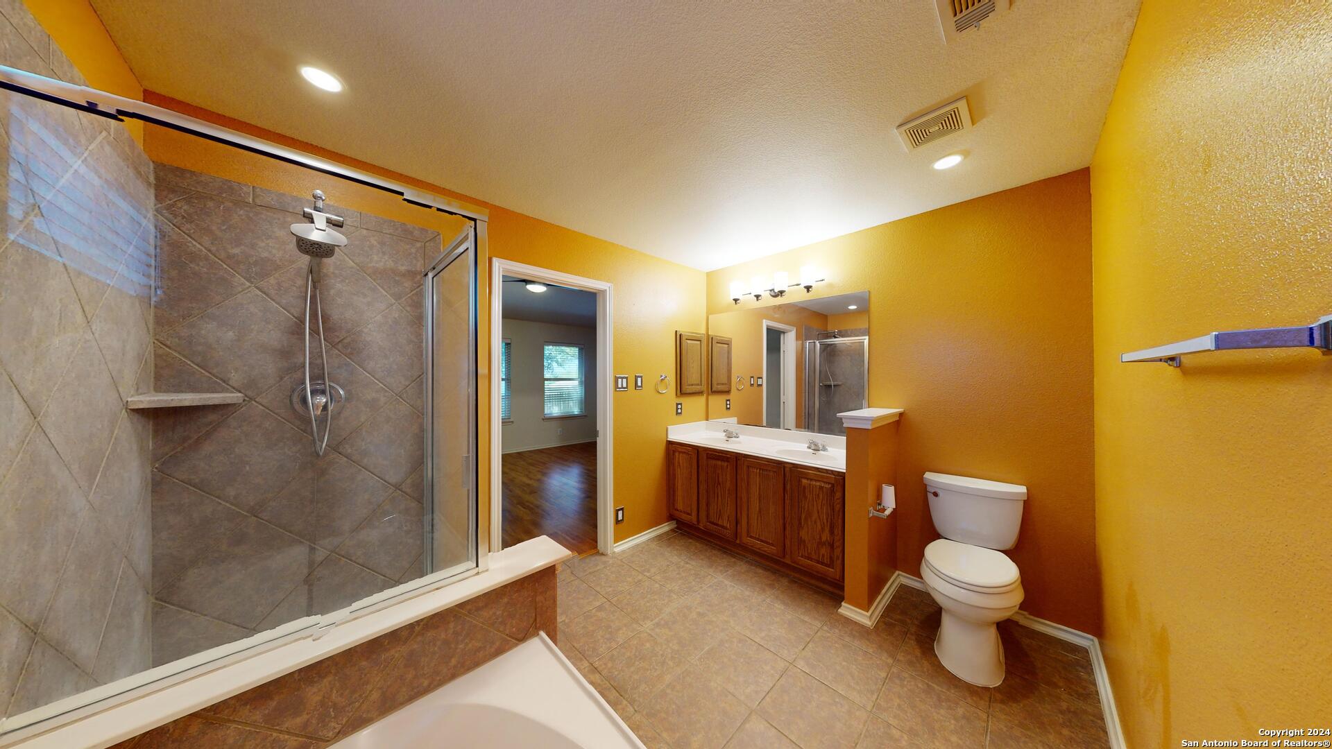 161 Glen Eagles Cibolo TX 78108
