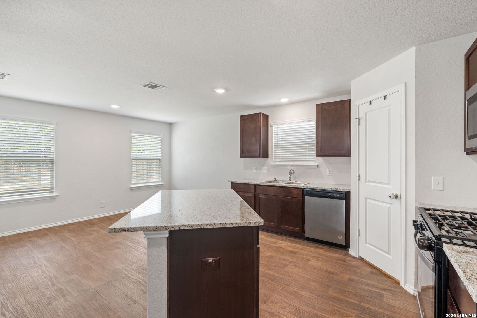 1107 Pacific Monarch San Antonio TX 78253