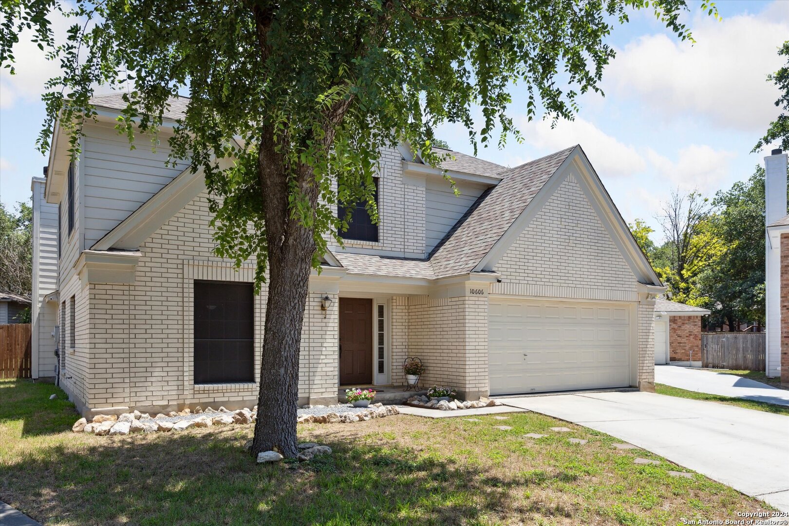 10606 Trailmeadow San Antonio TX 78240