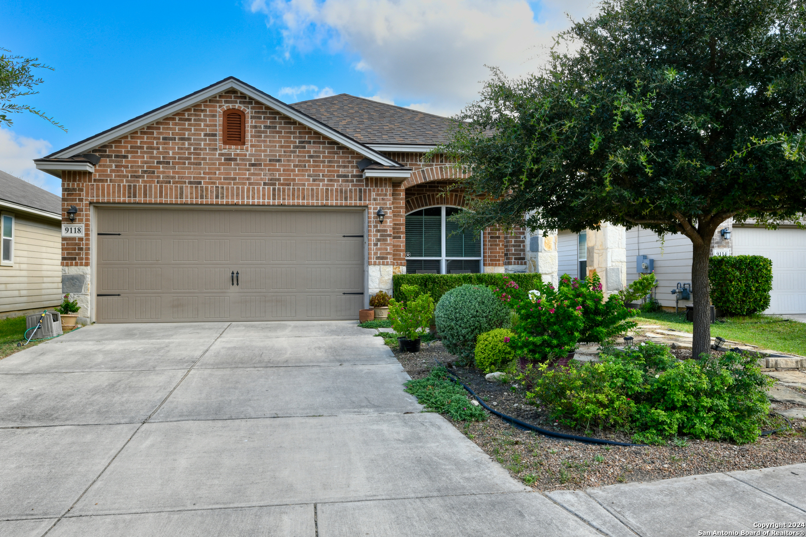 9118 Herman Hollow San Antonio TX 78254