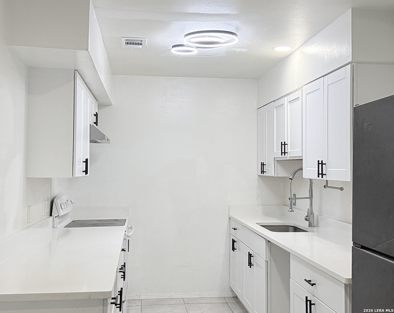5234 Village Row San Antonio TX 78218