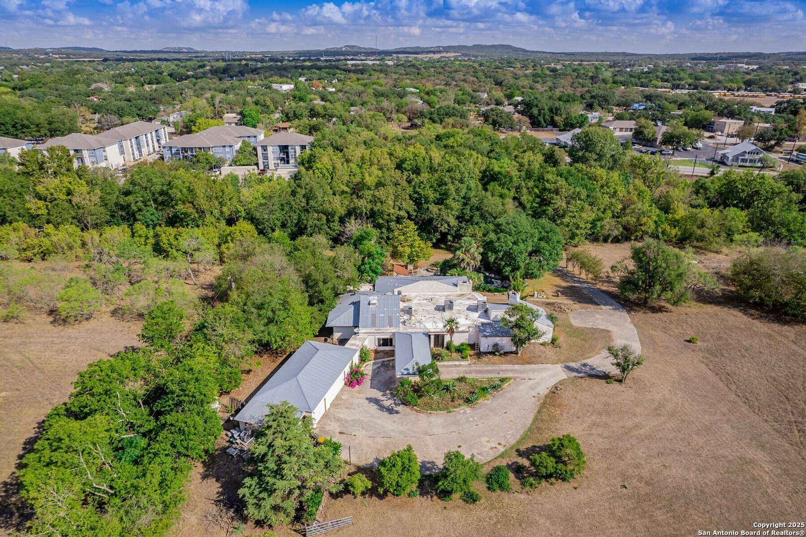 901 River Road Boerne TX 78006