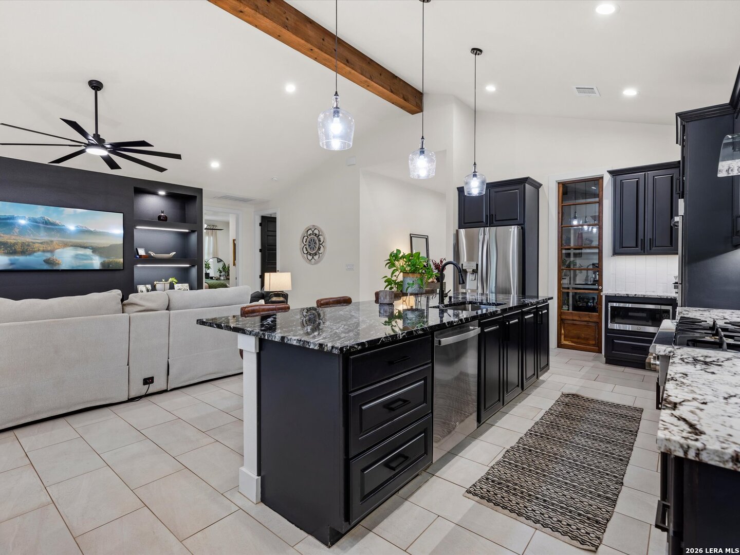 210 Falling Hills New Braunfels TX 78132
