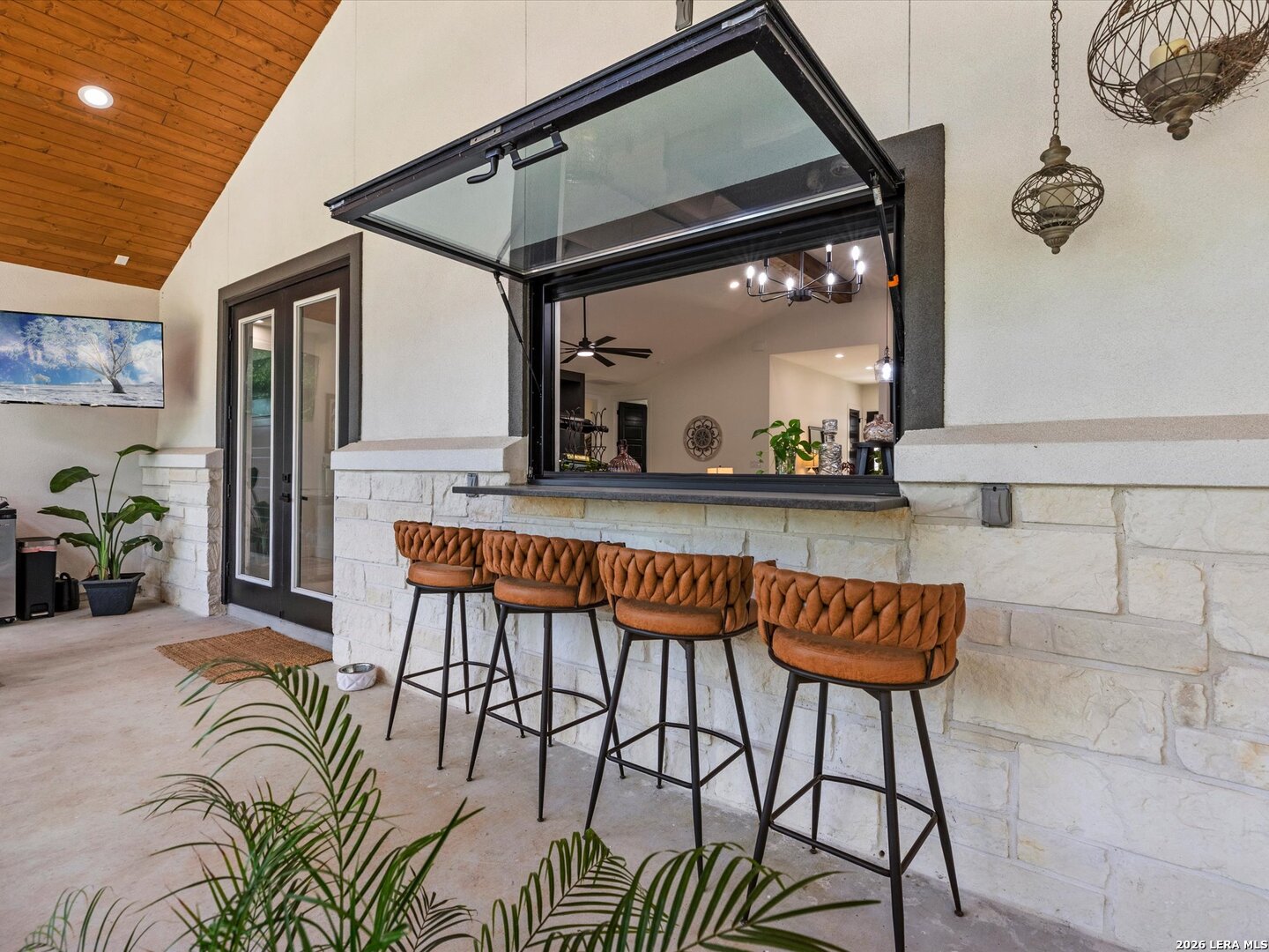 210 Falling Hills New Braunfels TX 78132