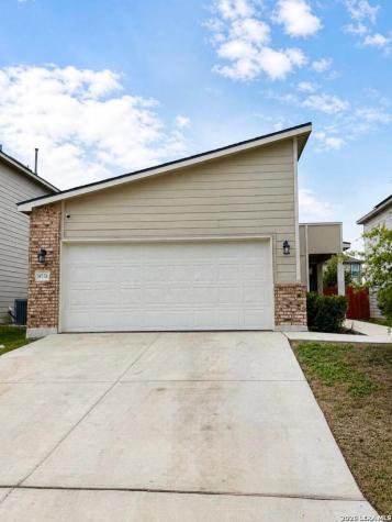 14538 Sweet Clover San Antonio TX 78253