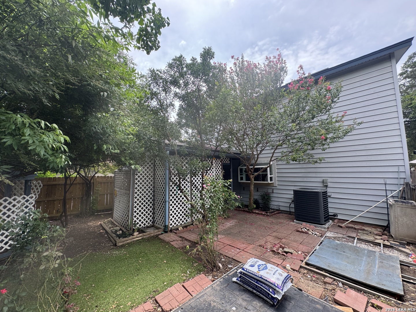 7702 Chatsworth San Antonio TX 78250