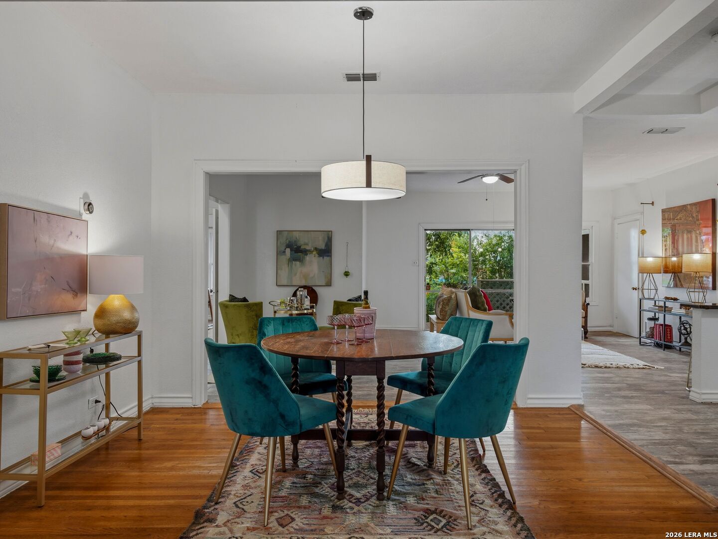 2022 W Craig Place San Antonio TX 78201