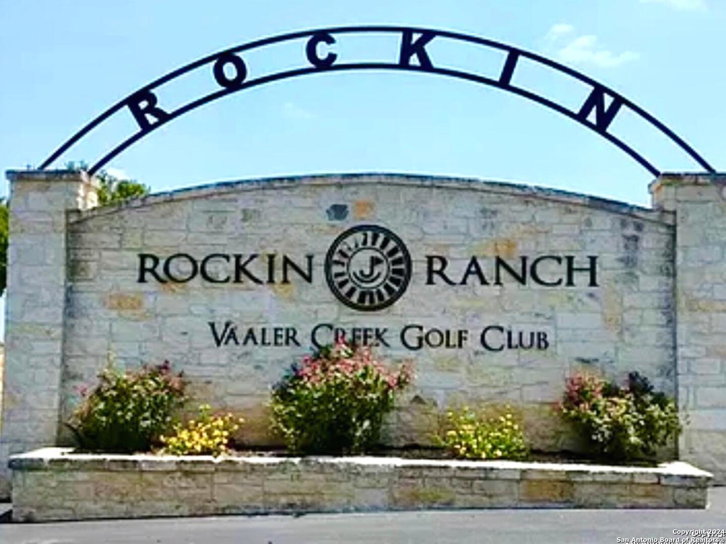 119 N John Bird Blanco TX 78606