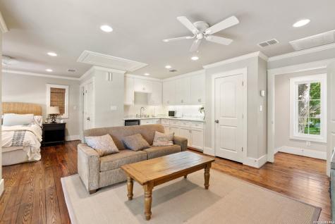 2419 Terminal Loop Road Mcqueeney TX 78123