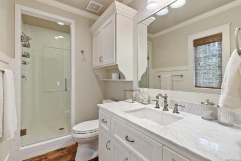 2419 Terminal Loop Road Mcqueeney TX 78123