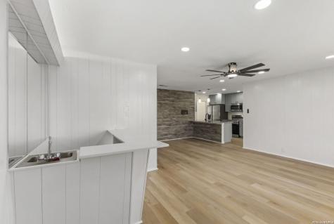 722 Knotty Oak Trail San Antonio TX 78220