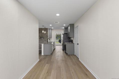 722 Knotty Oak Trail San Antonio TX 78220