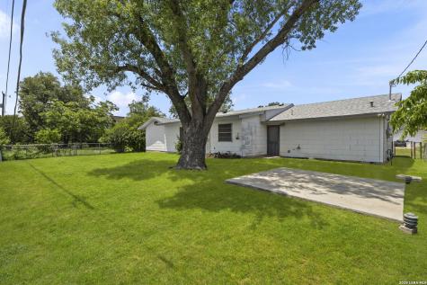 722 Knotty Oak Trail San Antonio TX 78220