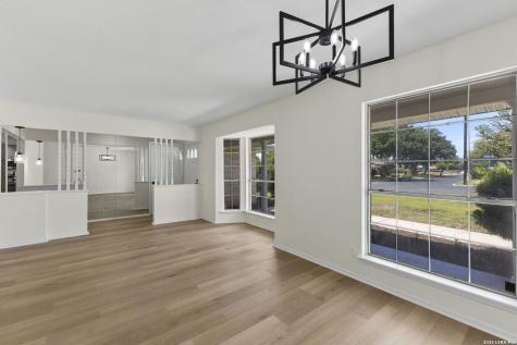 722 Knotty Oak Trail San Antonio TX 78220