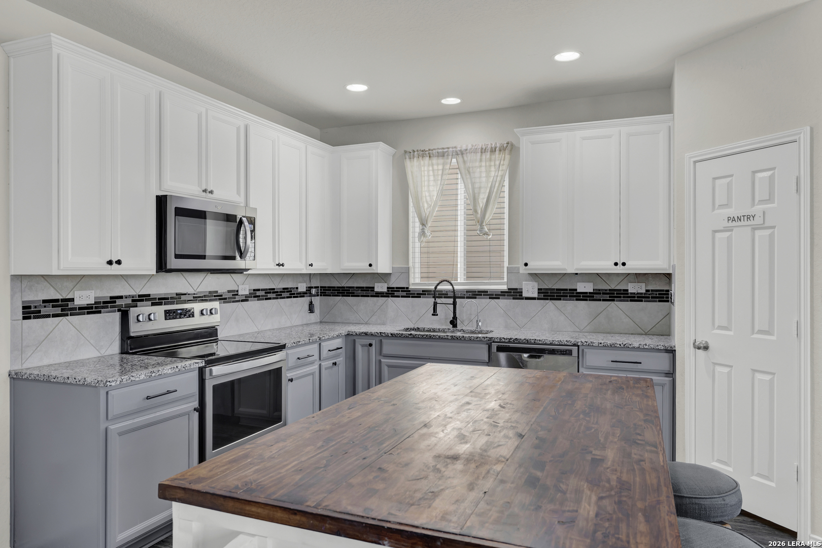 453 Nova Zembla New Braunfels TX 78130