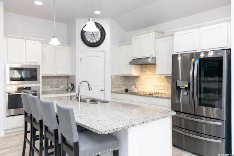 104 Fairway Floresville TX 78114
