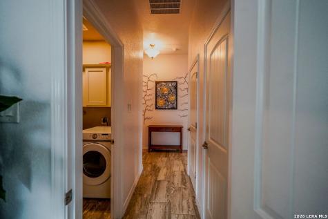 104 Fairway Floresville TX 78114