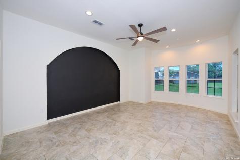 7606 Triple Leaf China Grove TX 78263