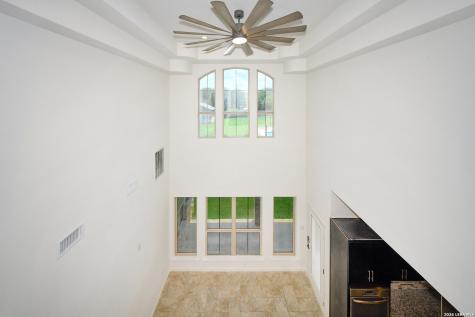 7606 Triple Leaf China Grove TX 78263