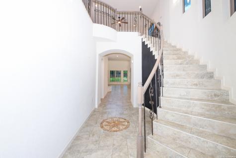 7606 Triple Leaf China Grove TX 78263