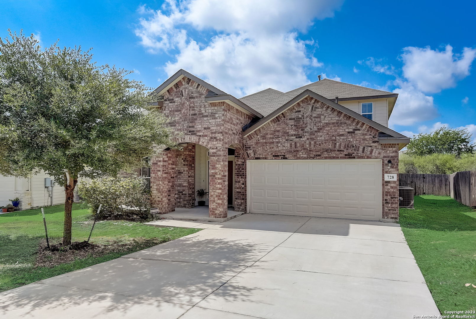 728 Smooth Wine Cibolo TX 78108