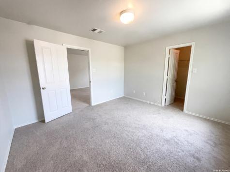 907 Magnolia Crest San Antonio TX 78251