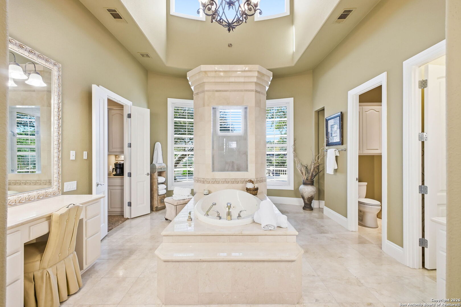 2 Admirals Way San Antonio TX 78257