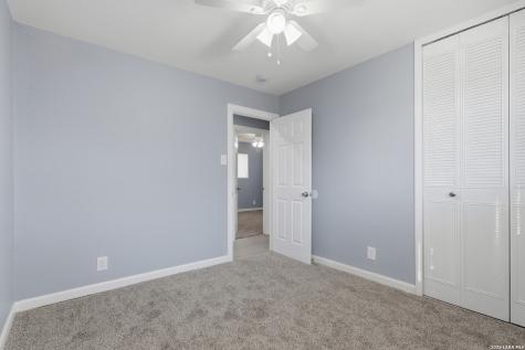 5122 Binz Engleman Road Kirby TX 78219