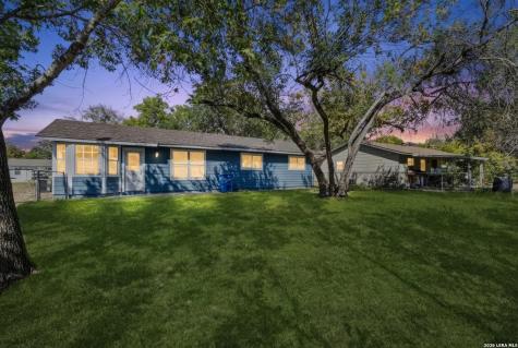 5122 Binz Engleman Road Kirby TX 78219