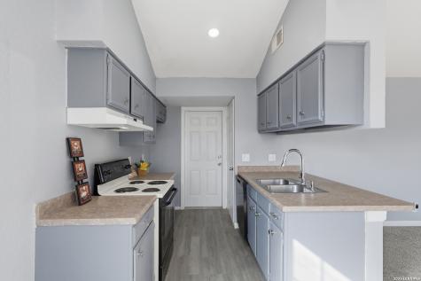 5122 Binz Engleman Road Kirby TX 78219