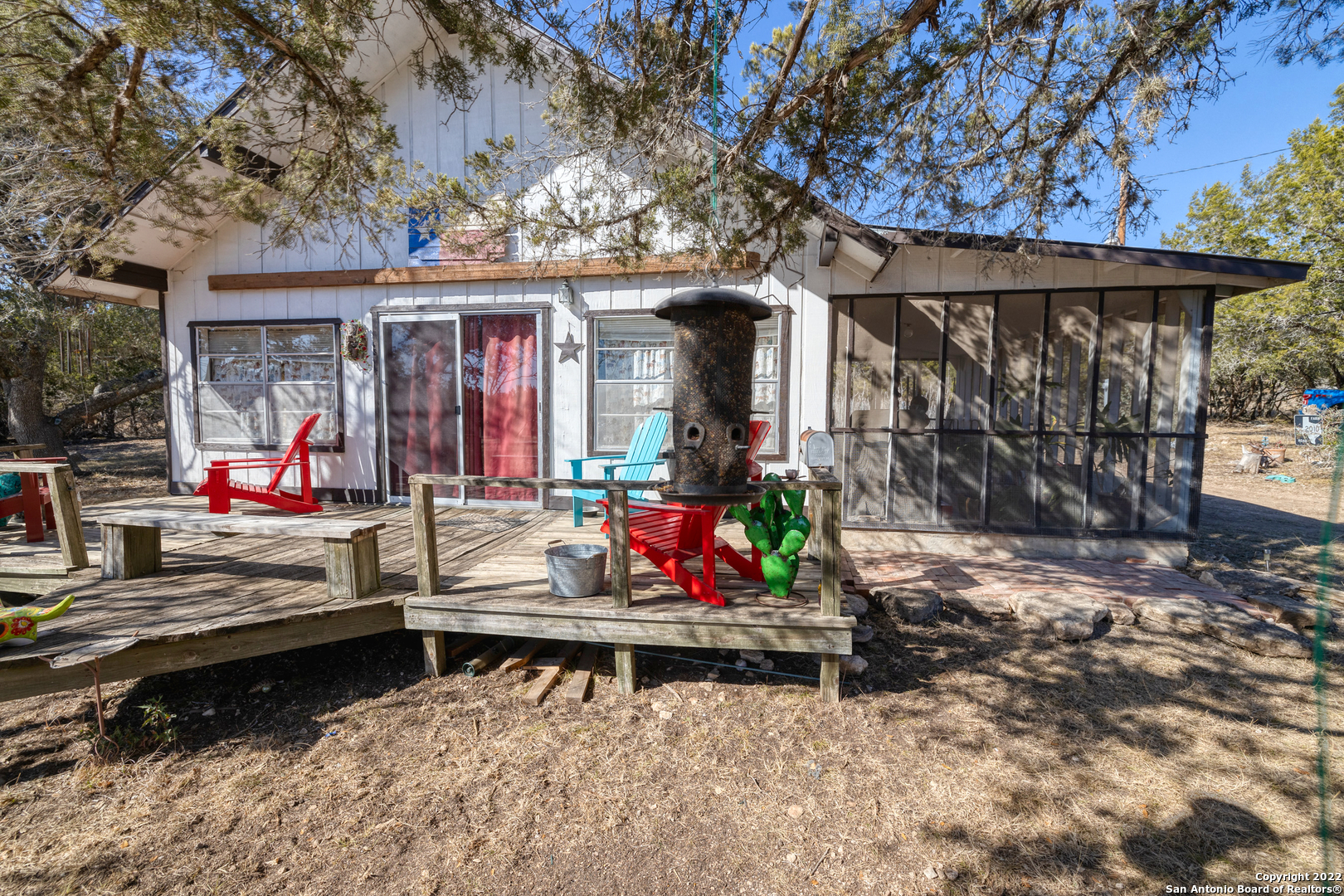 239 White Tail Run Uvalde TX 78801