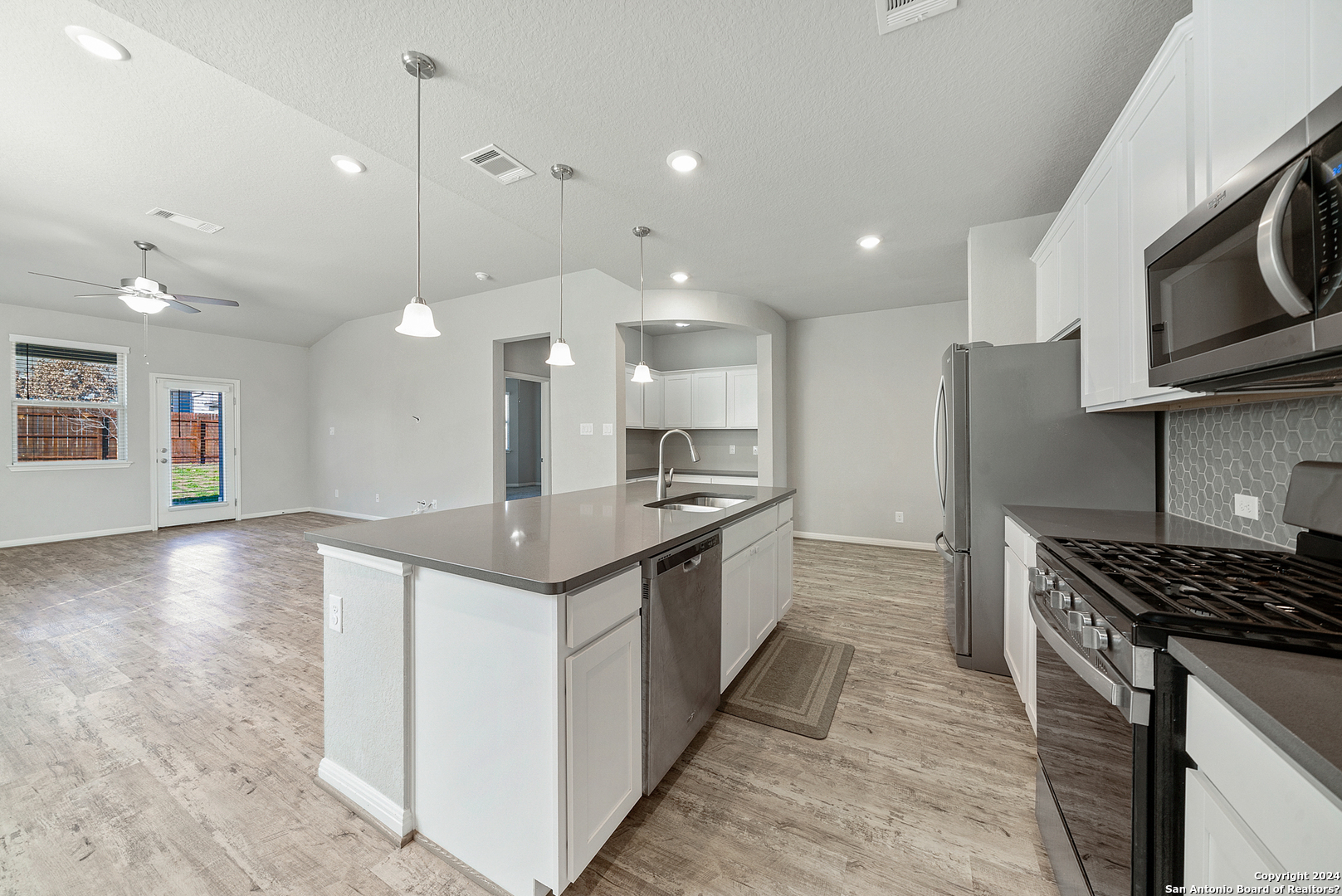 11635 Bakersfield Pass San Antonio TX 78245