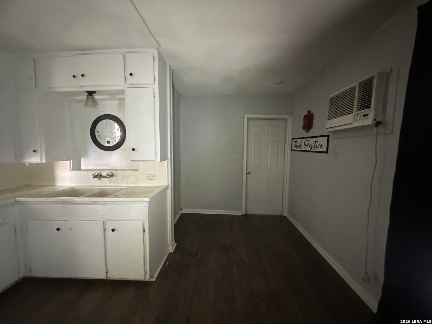 250 Golden Crown San Antonio TX 78223