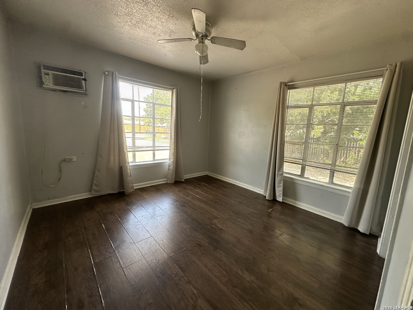 250 Golden Crown San Antonio TX 78223