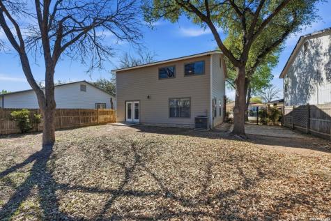 9015 Mansfield San Antonio TX 78251