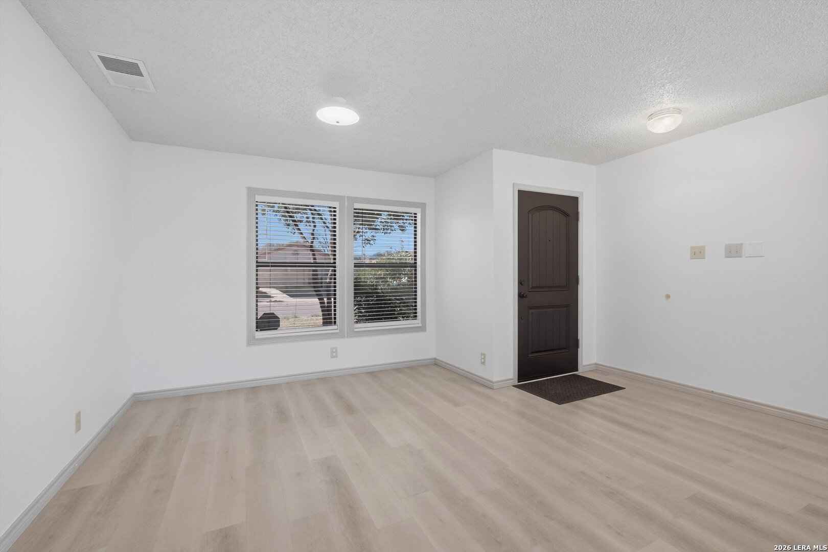 9015 Mansfield San Antonio TX 78251