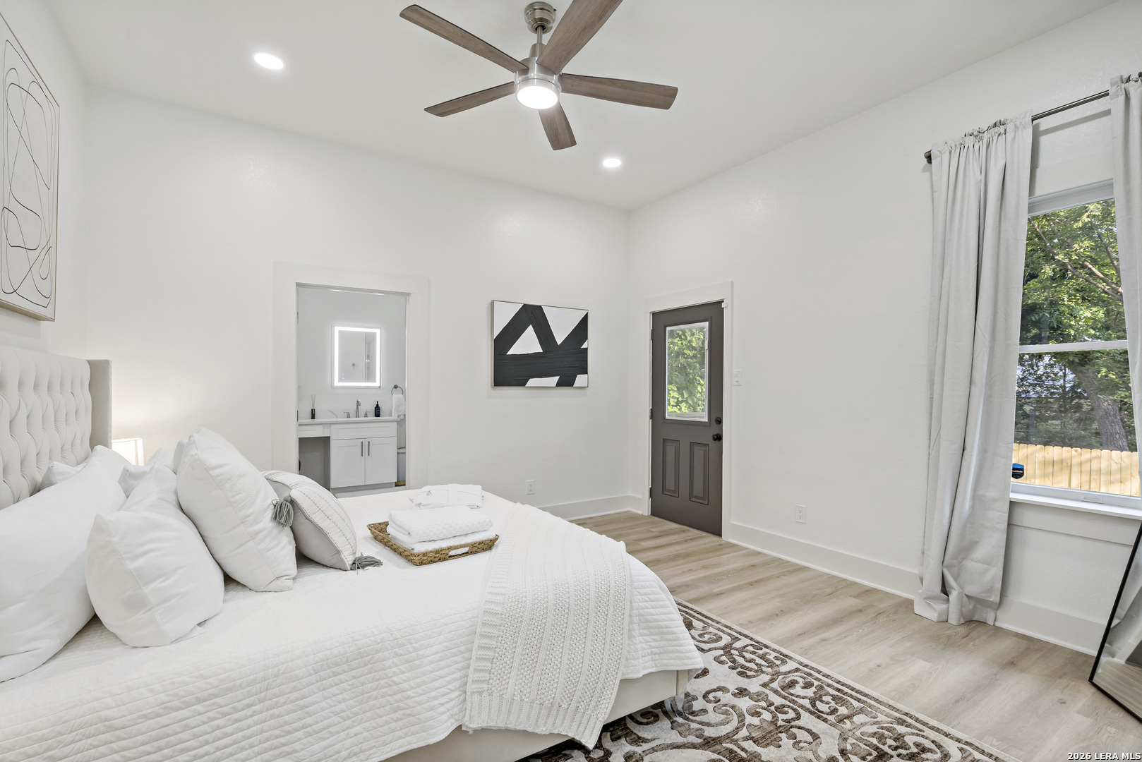 506 E Evergreen Street San Antonio TX 78212