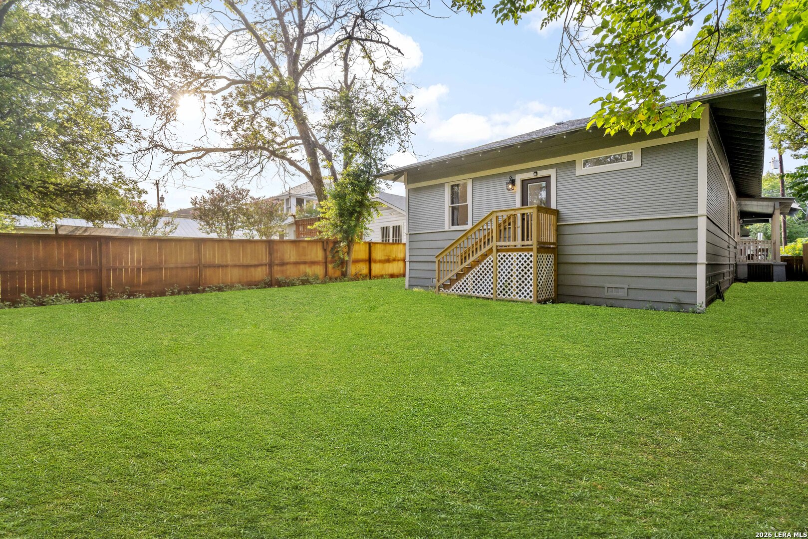506 E Evergreen Street San Antonio TX 78212