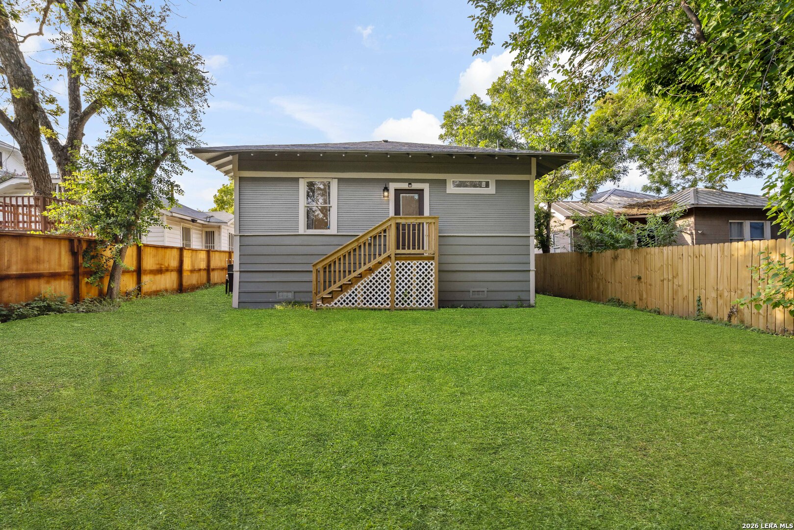506 E Evergreen Street San Antonio TX 78212