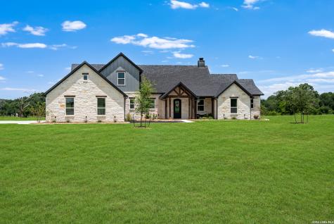 9974 Hidden Pond Drive Iola TX 77861