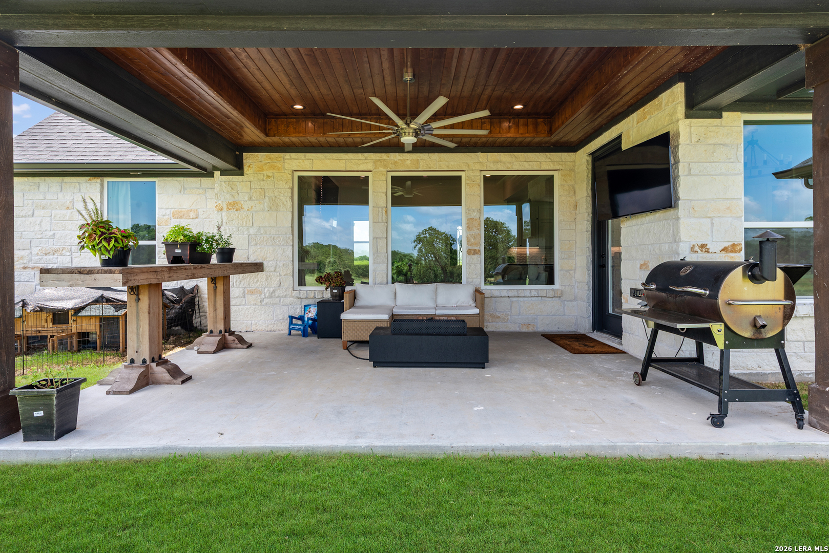 9974 Hidden Pond Drive Iola TX 77861
