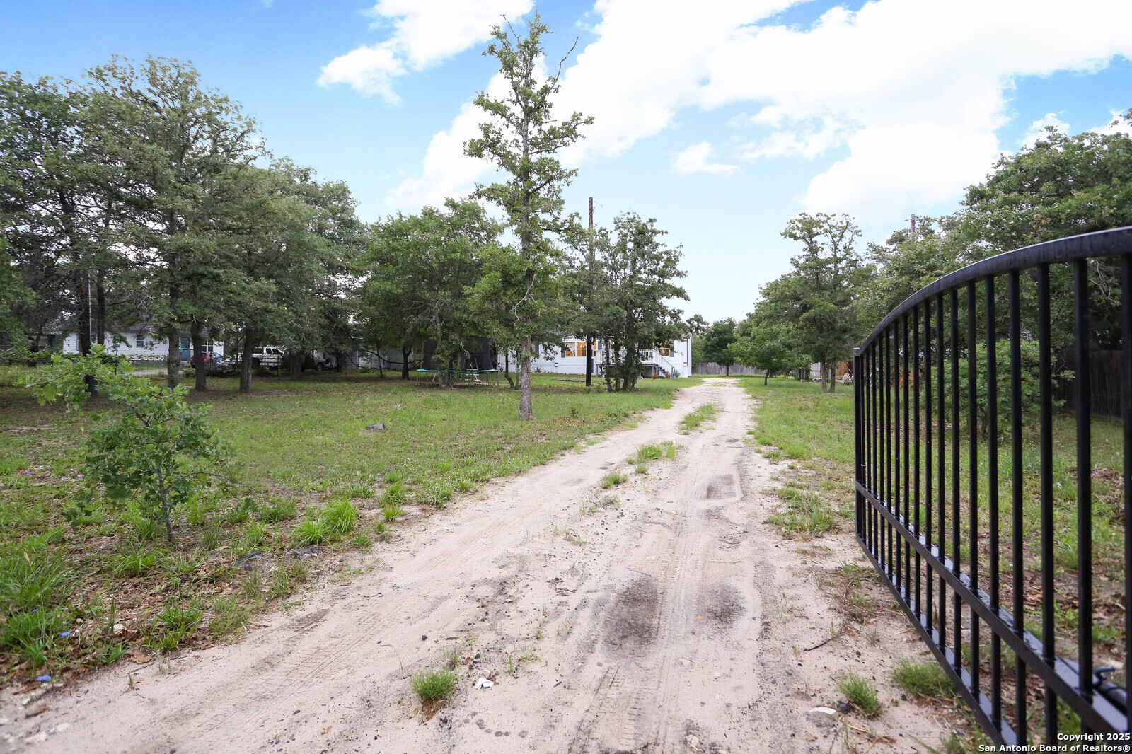 139 Dinks Lane Seguin TX 78155