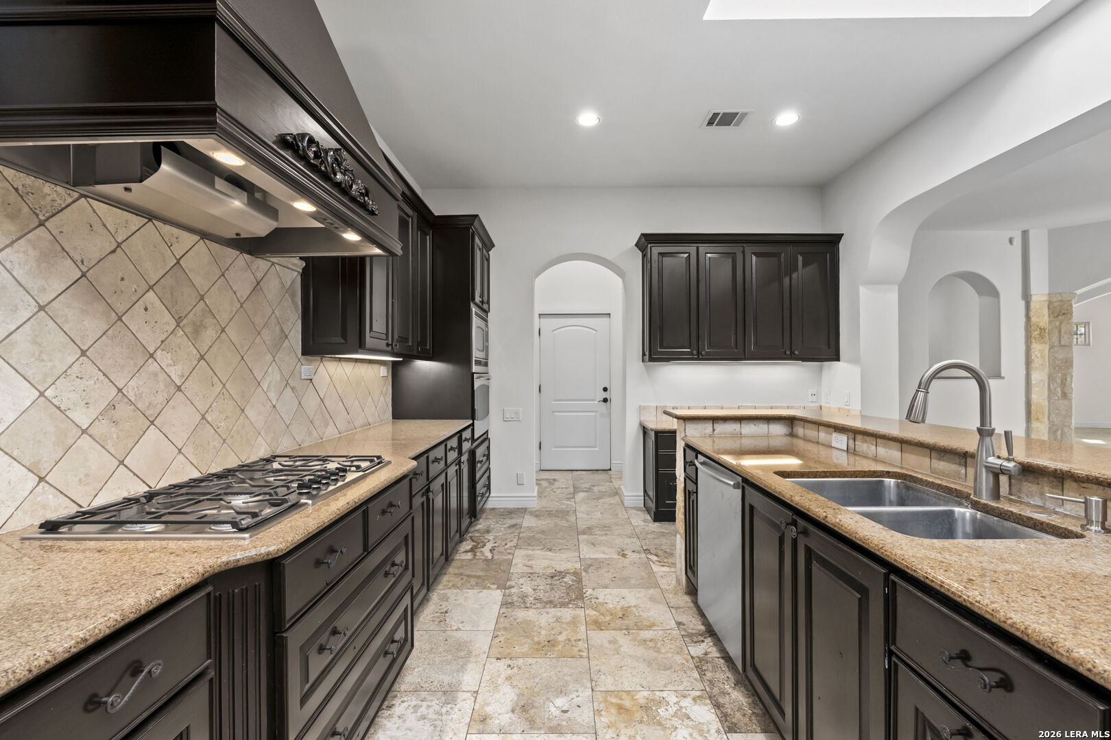 32 Worthsham San Antonio TX 78257