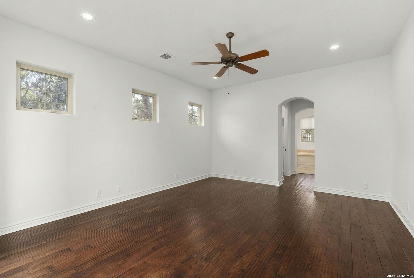 32 Worthsham San Antonio TX 78257