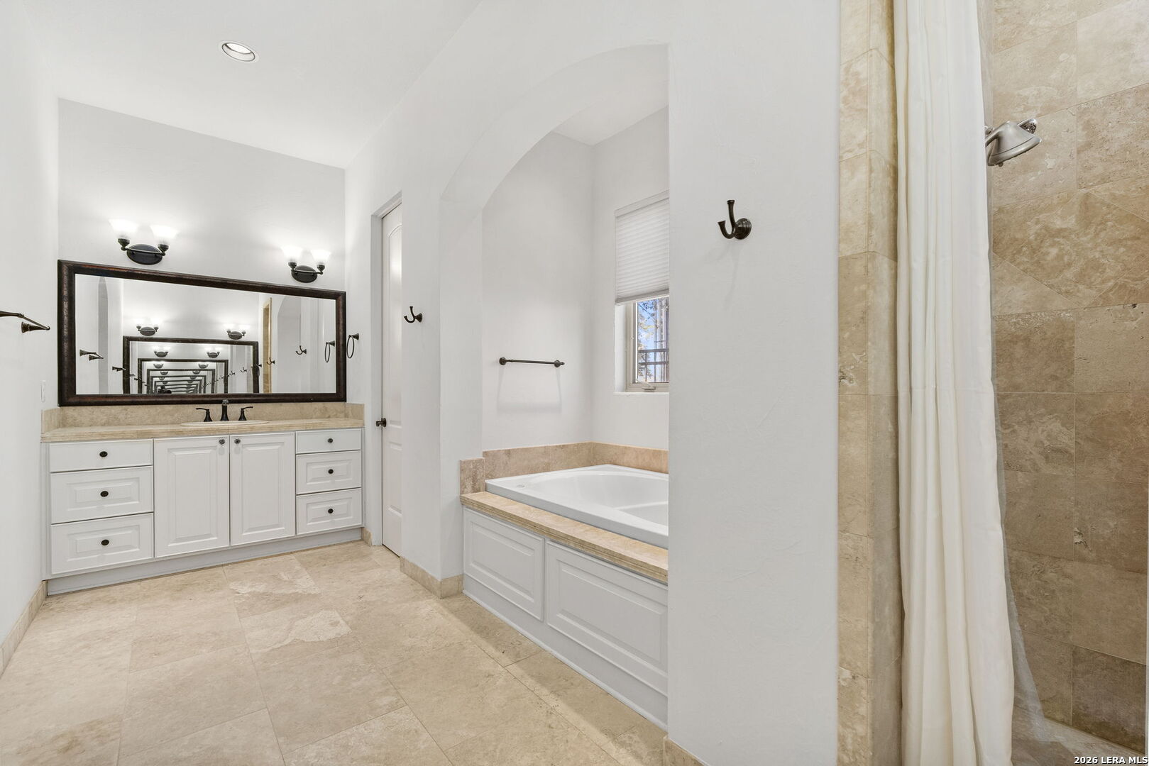 32 Worthsham San Antonio TX 78257