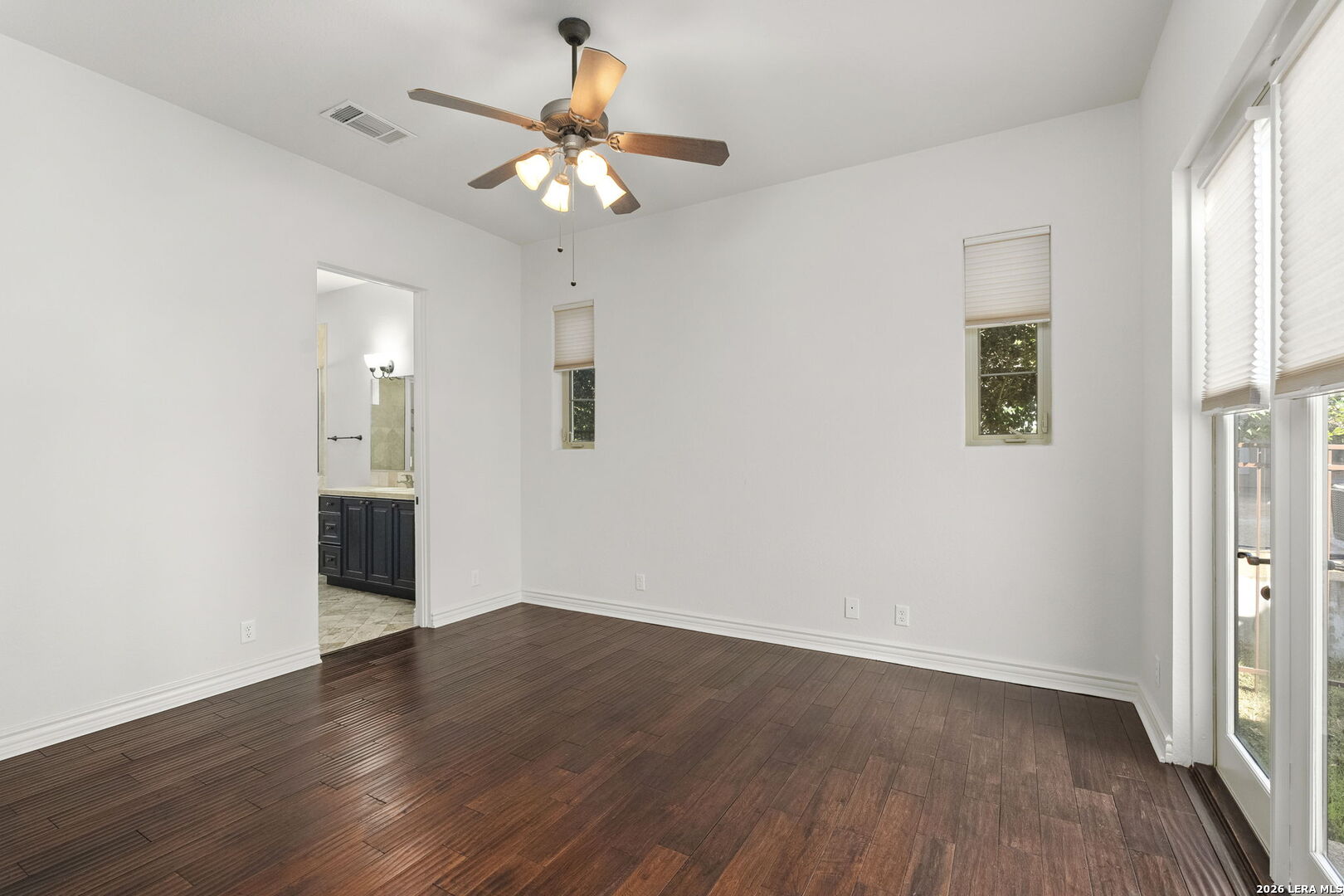 32 Worthsham San Antonio TX 78257