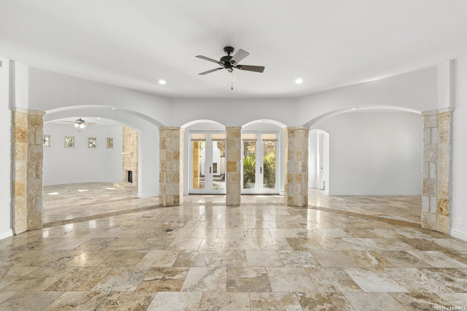 32 Worthsham San Antonio TX 78257