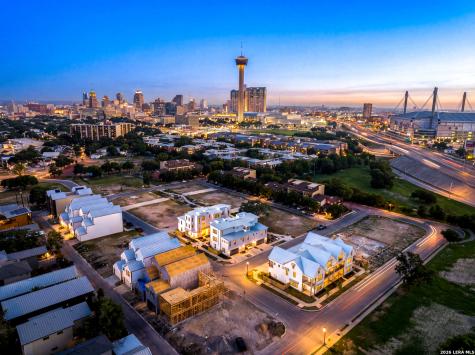 550 Mcmonigal Place San Antonio TX 78210